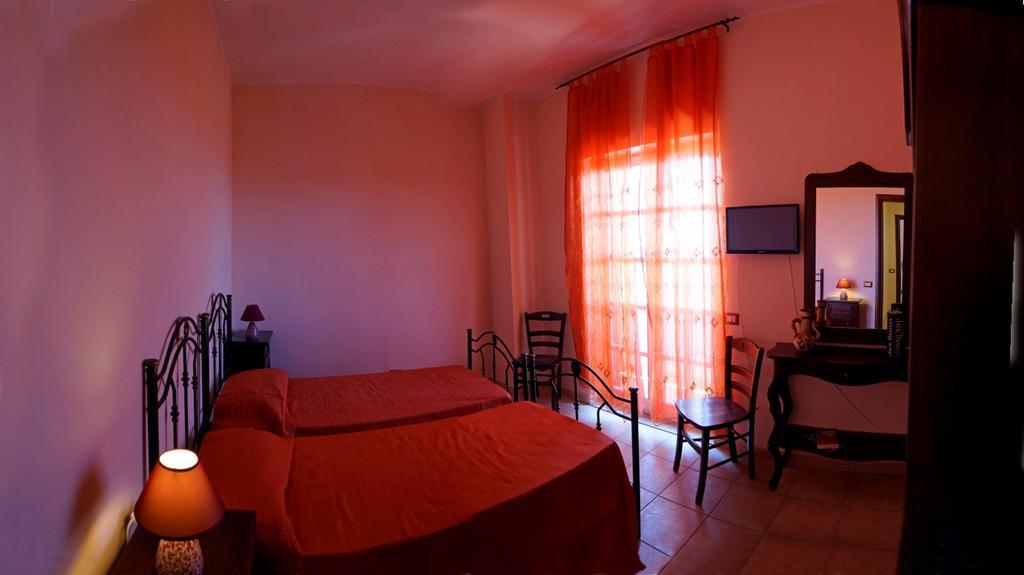 Bed and Breakfast La Casa Di Miro Катандзаро Экстерьер фото